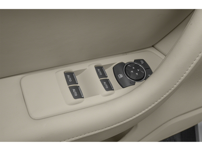 2015 Lincoln MKS 4dr Sdn 3.7L FWD