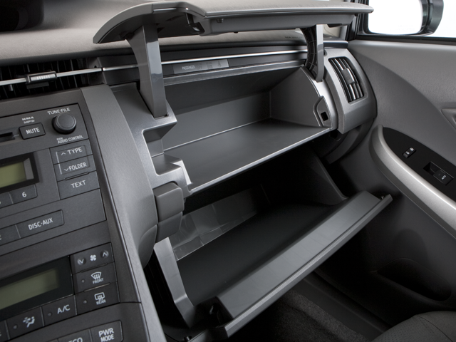 2010 Toyota Prius 5dr HB II (Natl)