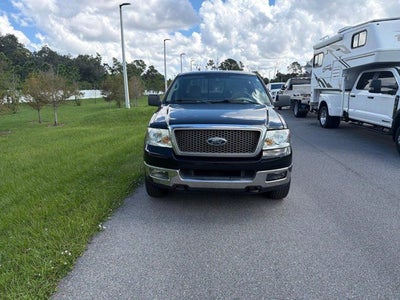 2005 Ford F-150 "SuperCrew 139"" Lariat 4WD"