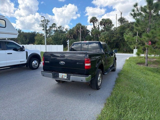 2005 Ford F-150 "SuperCrew 139"" Lariat 4WD"