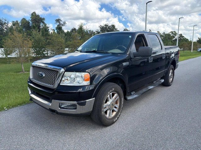 2005 Ford F-150 "SuperCrew 139"" Lariat 4WD"