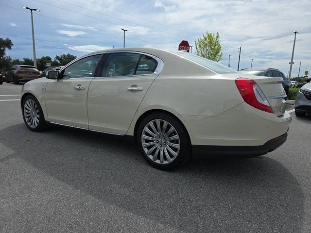 2015 Lincoln MKS 4dr Sdn 3.7L FWD