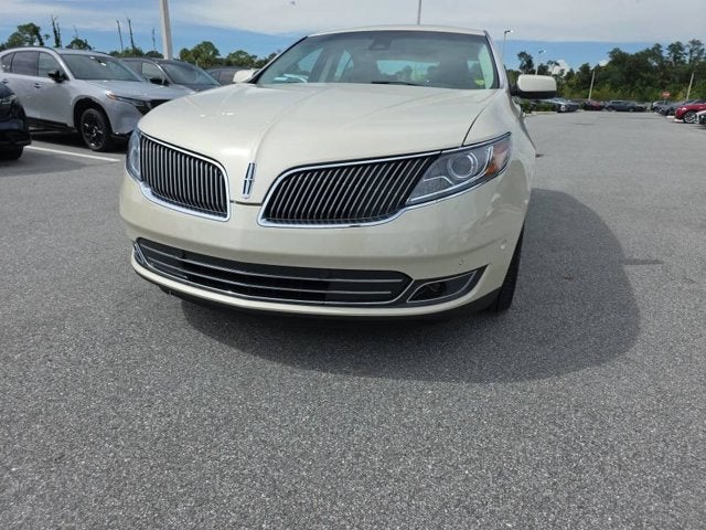 2015 Lincoln MKS 4dr Sdn 3.7L FWD