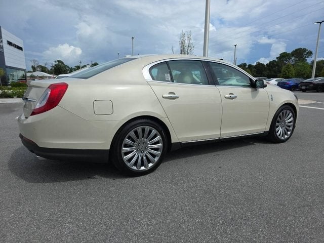 2015 Lincoln MKS 4dr Sdn 3.7L FWD