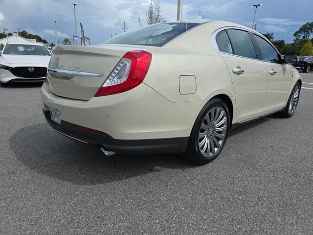 2015 Lincoln MKS 4dr Sdn 3.7L FWD