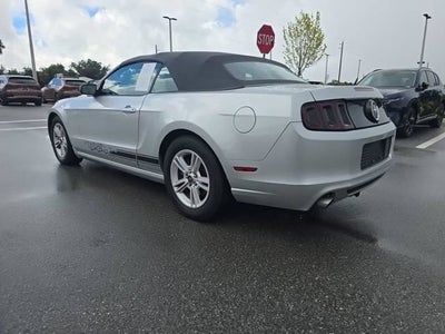 2014 Ford Mustang 2dr Conv V6