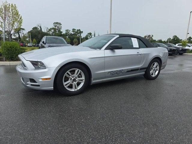 2014 Ford Mustang 2dr Conv V6