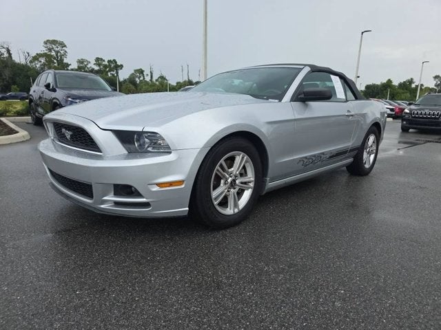 2014 Ford Mustang 2dr Conv V6
