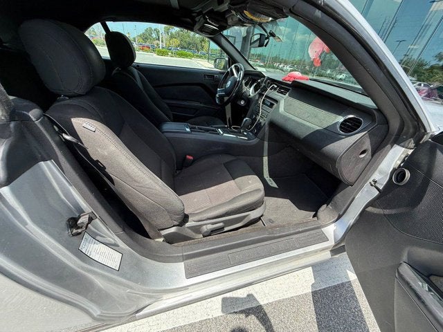 2014 Ford Mustang 2dr Conv V6