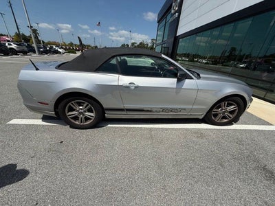 2014 Ford Mustang 2dr Conv V6