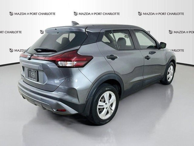2023 Nissan Kicks S