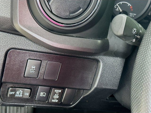 2022 Toyota Tacoma 2WD TRD Sport Double Cab 5 Bed V6 AT (Natl)