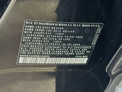 2024 Volkswagen Tiguan 2.0T SE FWD