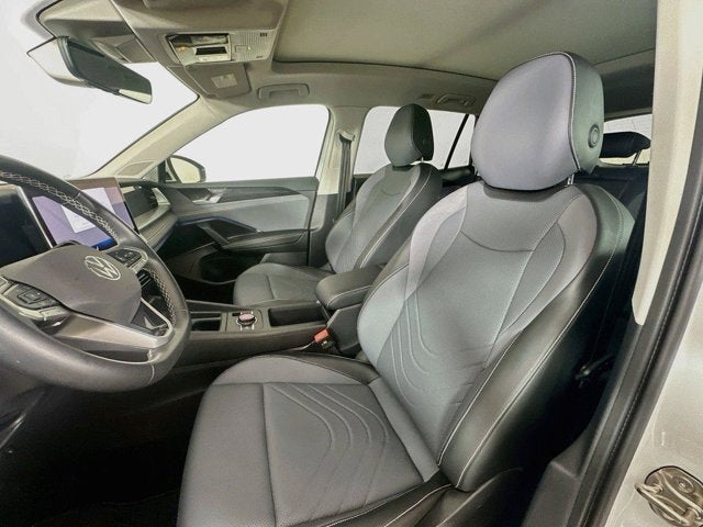 2025 Volkswagen Tiguan SE