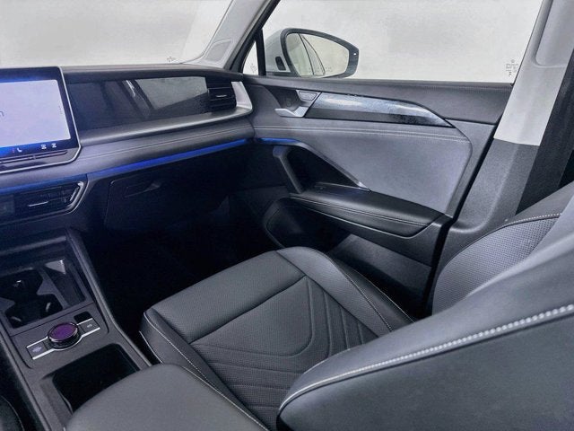 2025 Volkswagen Tiguan SE