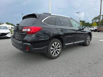 2018 Subaru Outback Touring