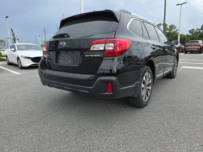 2018 Subaru Outback Touring