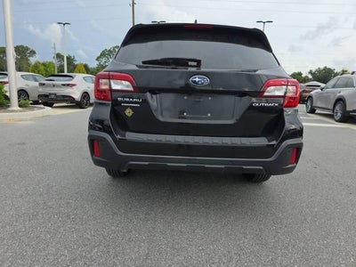 2018 Subaru Outback Touring
