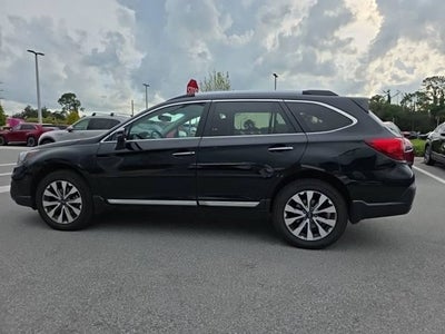 2018 Subaru Outback Touring