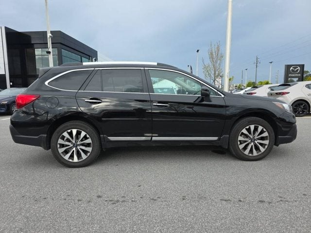 2018 Subaru Outback Touring