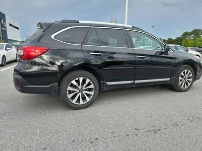 2018 Subaru Outback Touring