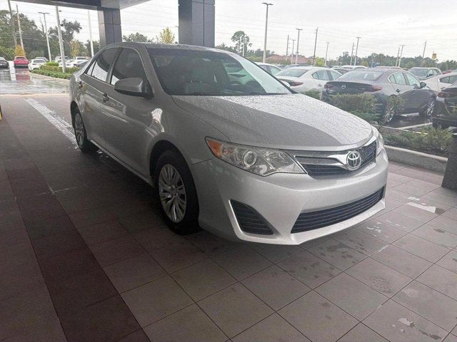 2012 Toyota Camry 4dr Sdn I4 Auto LE (Natl)