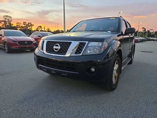 2008 Nissan Pathfinder 2WD 4dr V6 SE