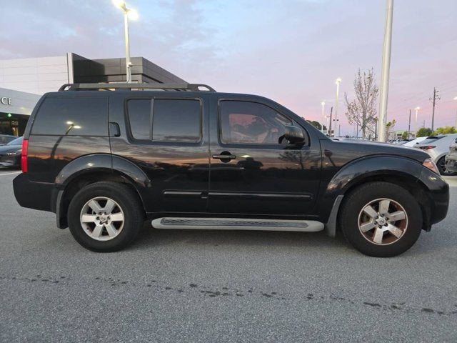 2008 Nissan Pathfinder 2WD 4dr V6 SE