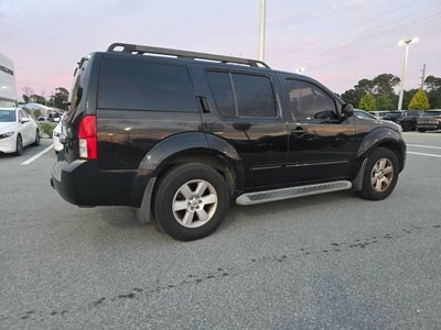 2008 Nissan Pathfinder 2WD 4dr V6 SE