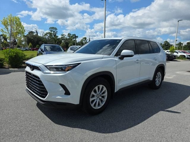 2025 Toyota Grand Highlander Hybrid XLE AWD (Natl)