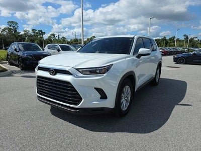 2025 Toyota Grand Highlander Hybrid XLE AWD (Natl)