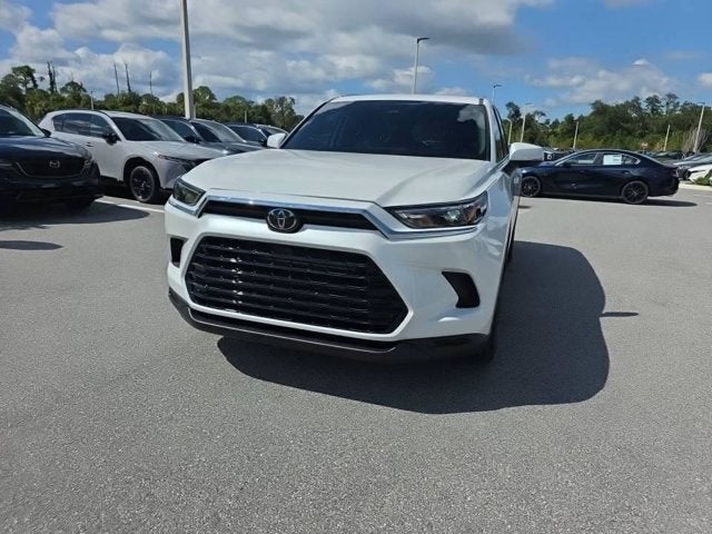 2025 Toyota Grand Highlander Hybrid XLE AWD (Natl)