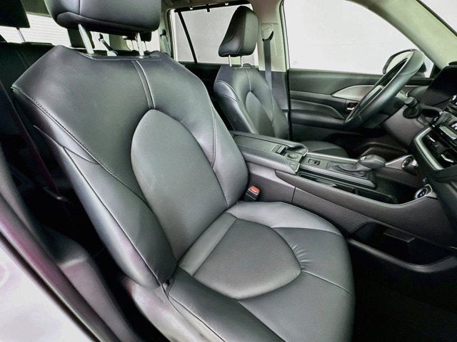 2025 Toyota Grand Highlander Hybrid XLE AWD (Natl)