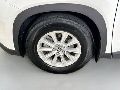 2025 Toyota Grand Highlander Hybrid XLE AWD (Natl)