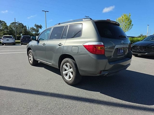 2010 Toyota Highlander Base