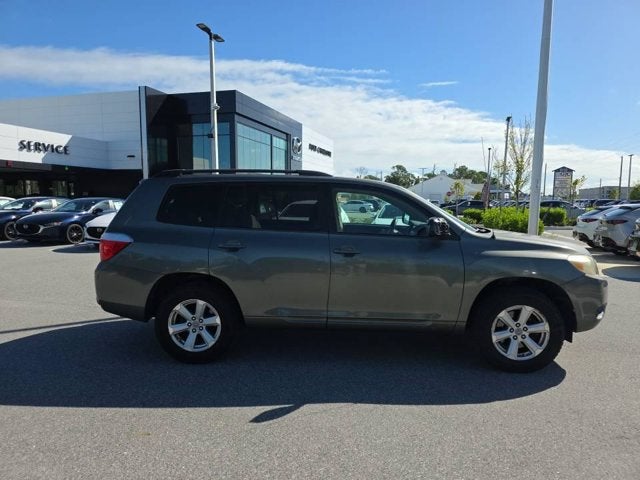 2010 Toyota Highlander Base