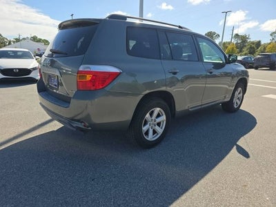 2010 Toyota Highlander Base
