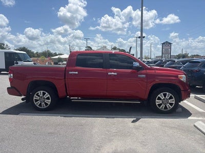 2014 Toyota Tundra 4WD Truck CrewMax 5.7L FFV V8 6-Spd AT Platinum (Natl)