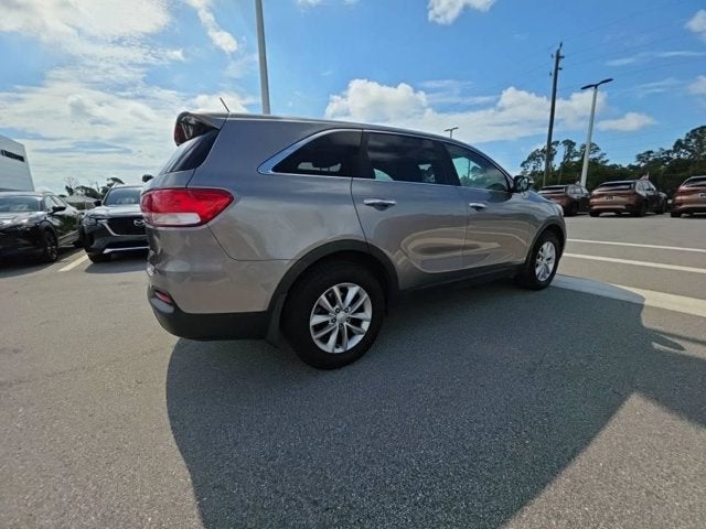 2016 Kia Sorento L