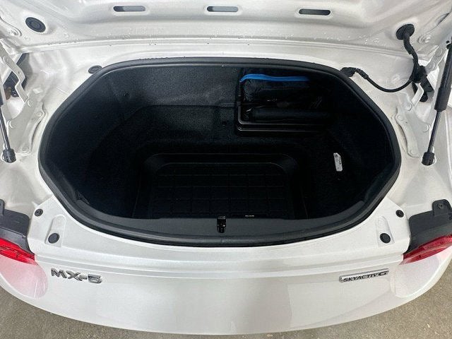 2024 Mazda Mazda MX-5 Miata RF Grand Touring Auto