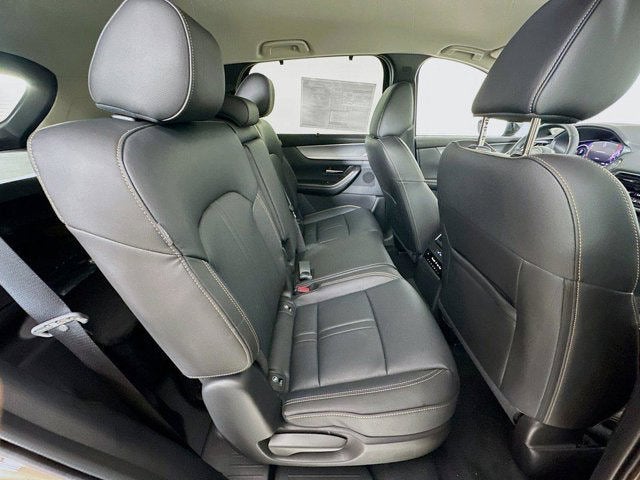 2026 Mazda Mazda CX-70 Plug-In Hybrid SC Plus AWD