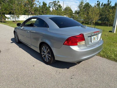 2011 Volvo C70 2dr Conv Auto