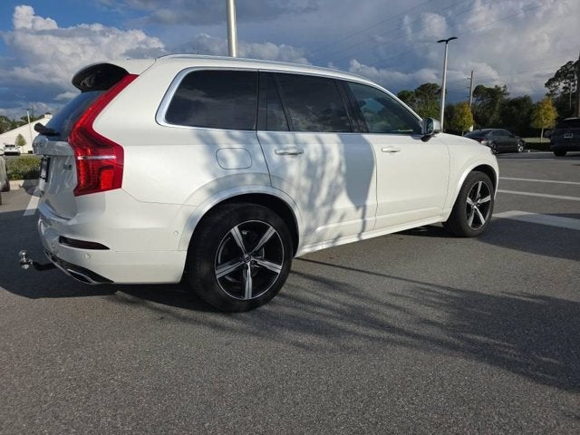 2019 Volvo XC90 R-Design